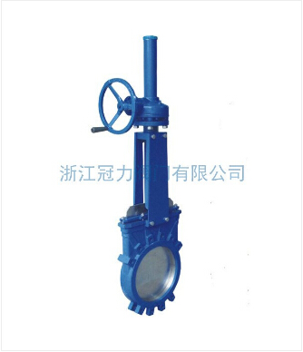 傘齒輪刀閘閥在結構上所具備的特點？